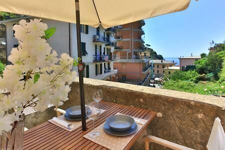 Jolly Roger Riomaggiore Hotel Exterior foto
